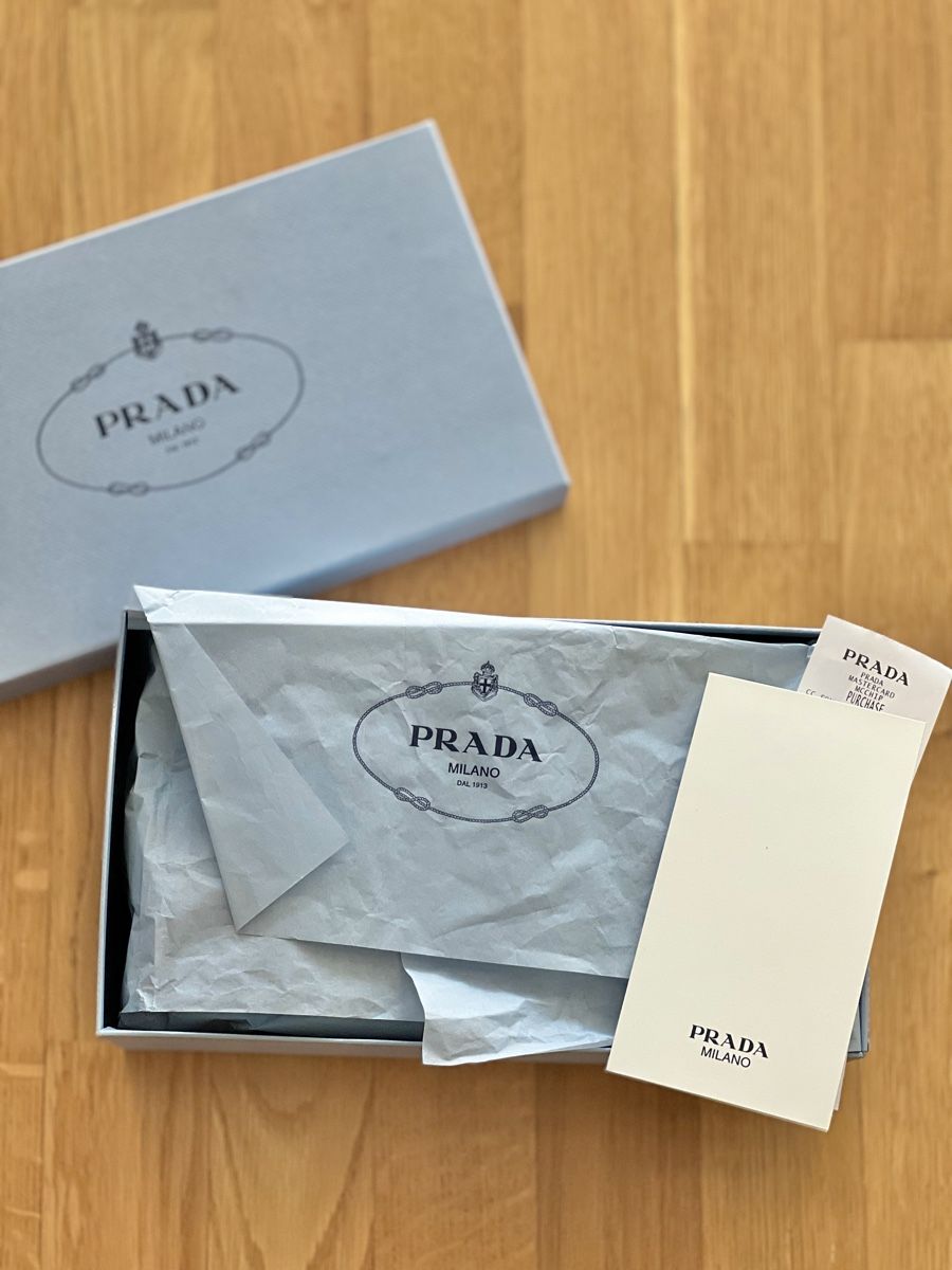 Prada Chaussures femmes: Prada satin mules, original  – Neuf (Voir description) à Schlieren par tan_5tgy 2