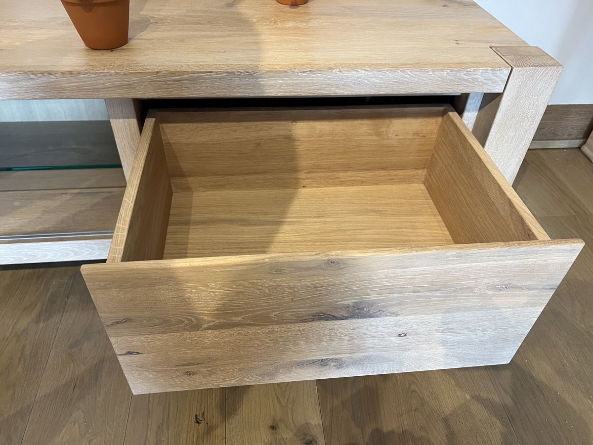 Mobili TV: Modern TV Stand Solid Oak Wood - new – Nuovo e nell'imballaggio originale da Corsier GE venduto da Karol_save_planet 3