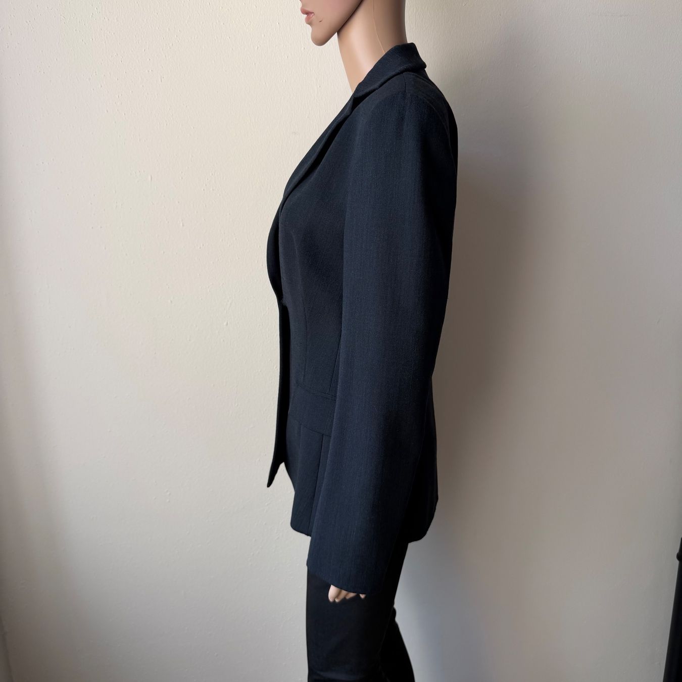 Akris Jacken: AKRIS Blazer | Wolle & Elastan 💙 – Gebraucht aus Zürich von ClosetQueen 2