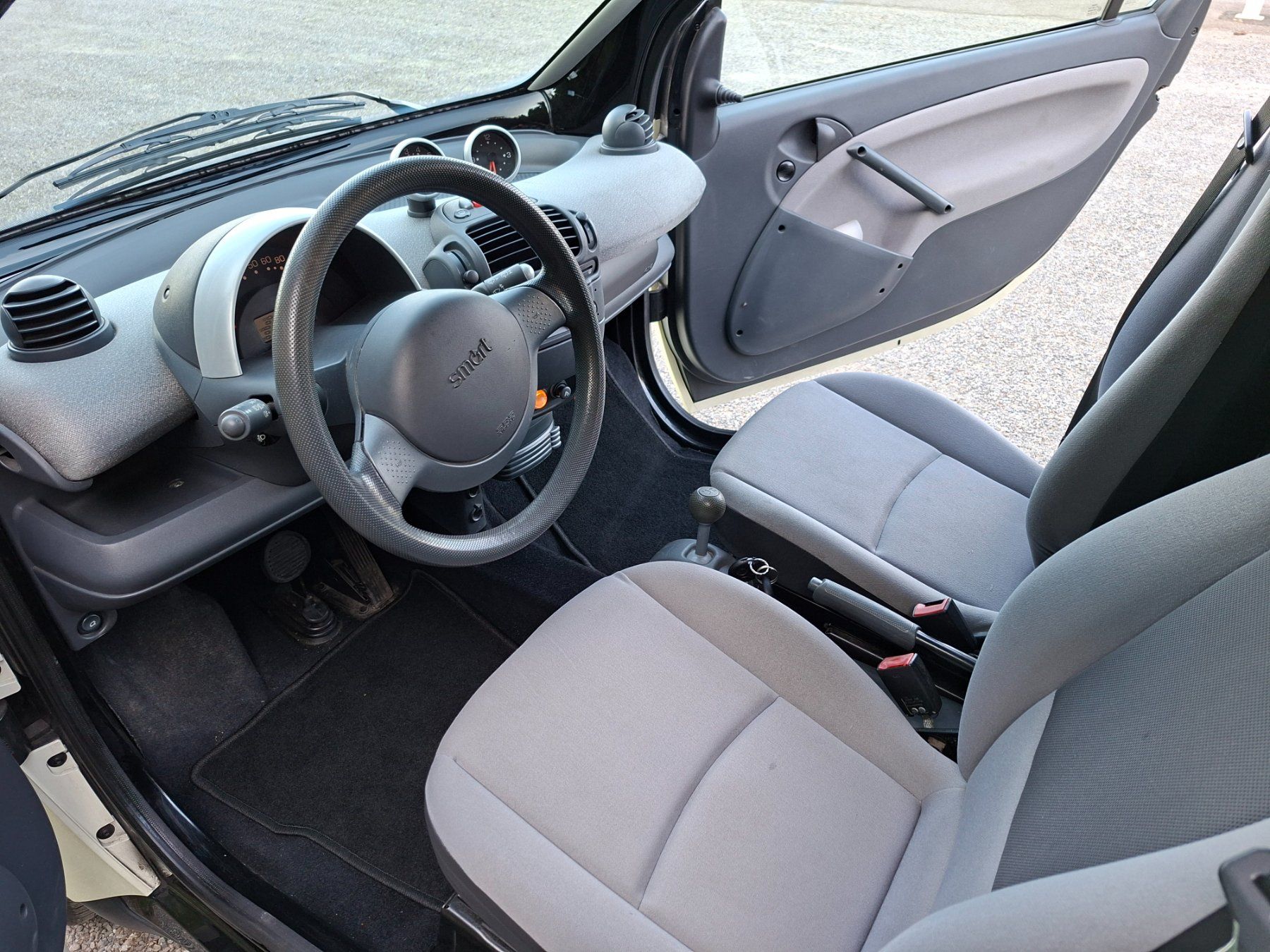 Smart Autos: Smart fortwo coupe 450 pure – Gebraucht aus Scherzingen von bessude 4