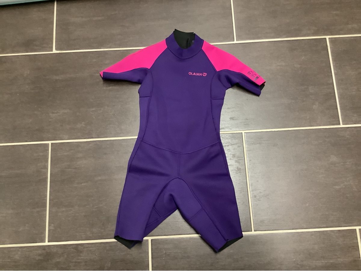 Decathlon Mute per immersioni: Mädchen Neoprenanzug Gr. 128/134 – Usato da Brugg AG venduto da Sweety_pie 1