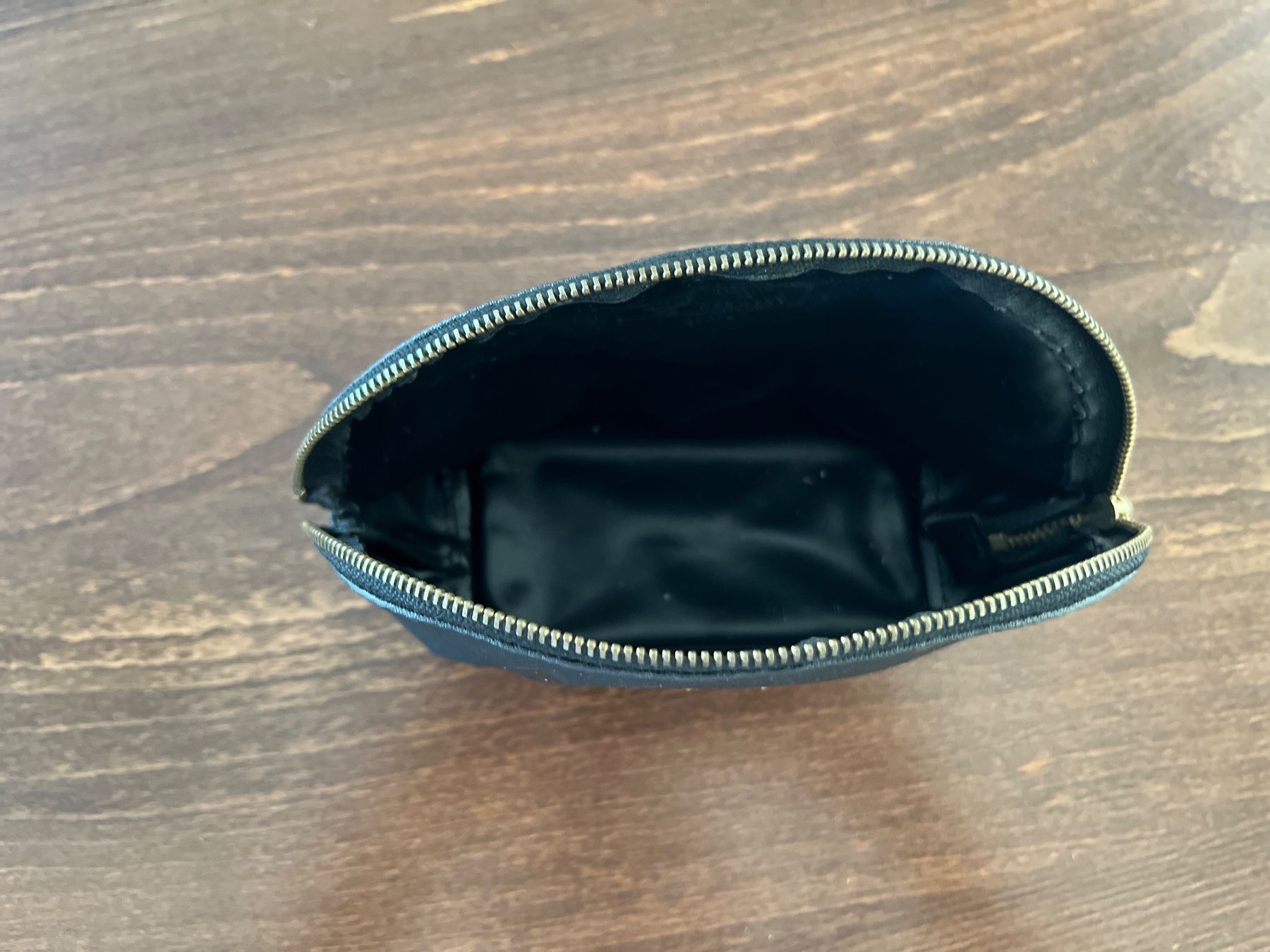 Mcm Custodie per cosmetici: Original MCM Täschli, Kosmetiktasche – Usato da Ebmatingen venduto da Mistelu 3