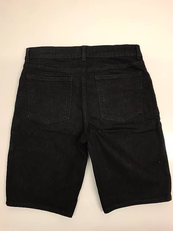 Jeans: Jeans-Shorts von H&M – Usato da Basel venduto da jan_k9cz 3