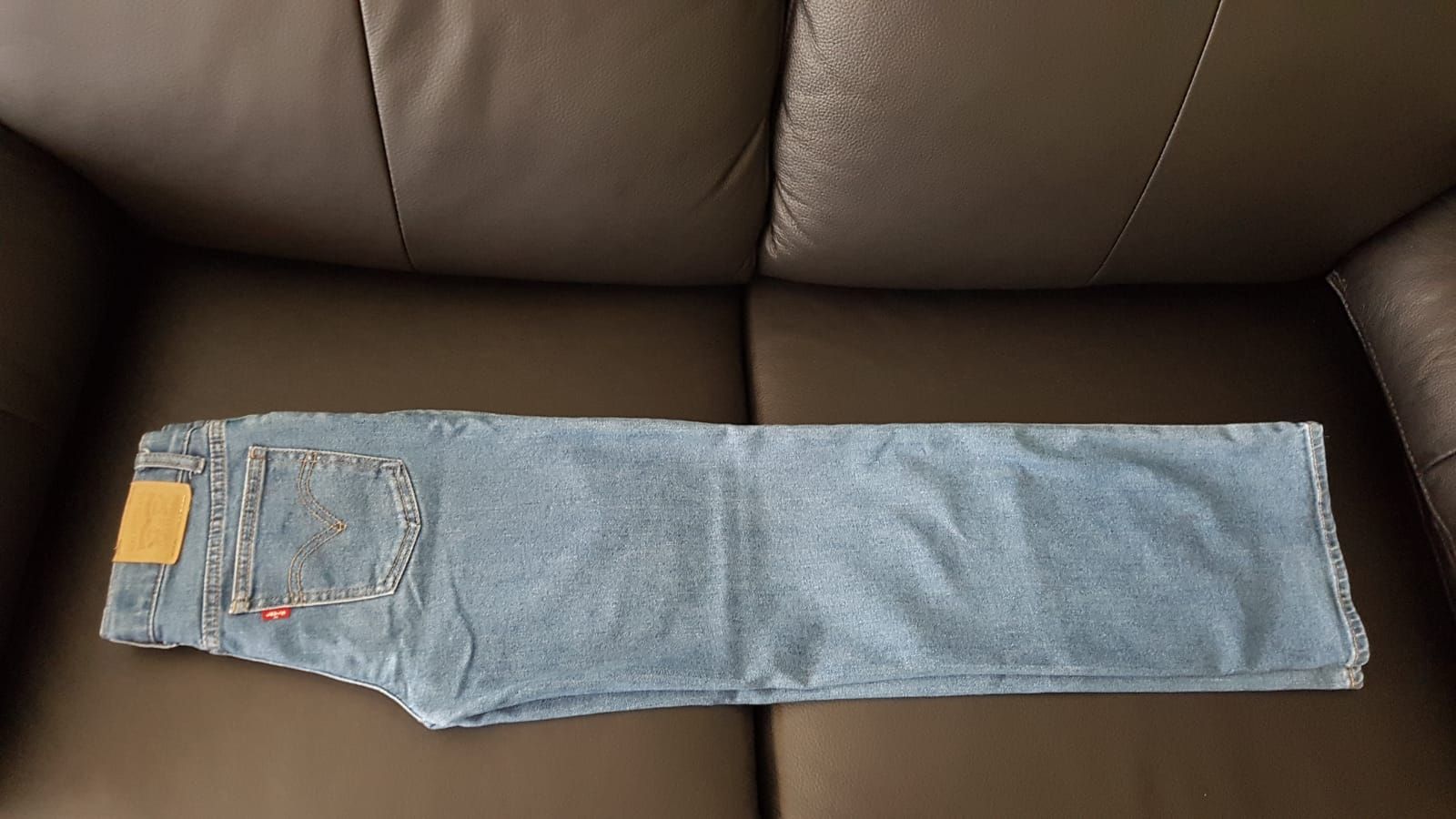 Levi's Pantaloni: Levis Wide Leg Gr.12(A) 152cm. – Usato da Zürich venduto da ata_c8nh 9