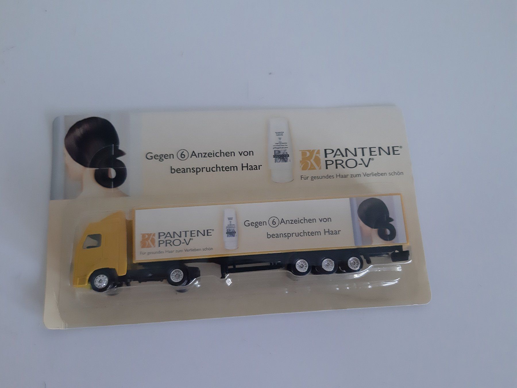 Modellbausätze & Standmodelle: LKW WerbTruck Pantene Pro-V. White – Neu und originalverpackt aus Buchs SG von Bray_Law 4