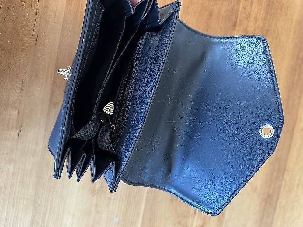 Taschen für Damen: Seidenfelt Tasche schwarz – Gebraucht aus Luzern von jul_p6fj 1
