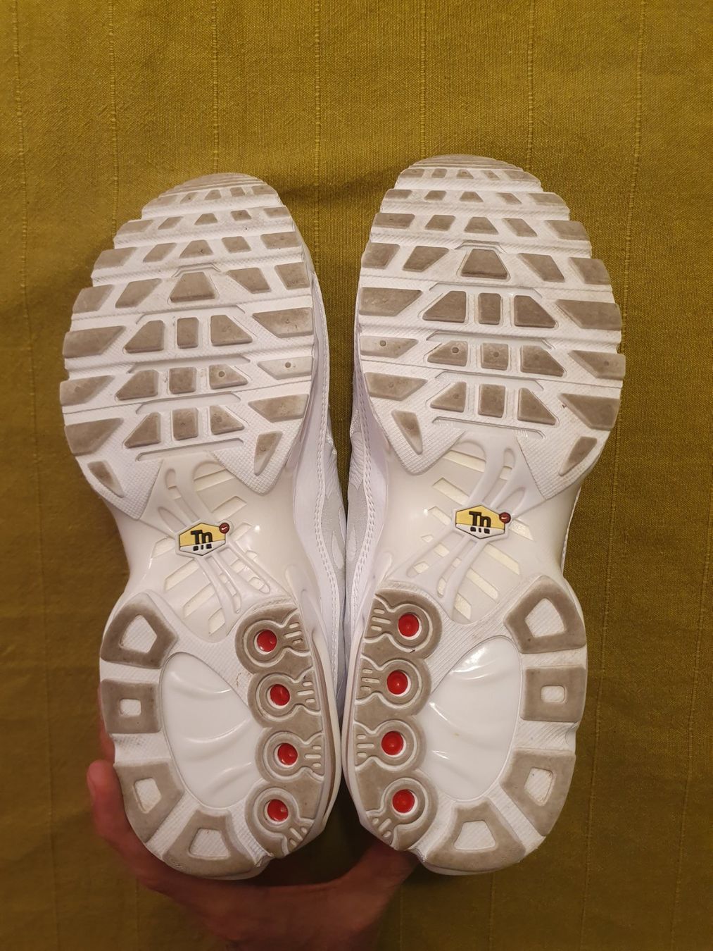 Nike Scarpe da uomo: Nike air max plus taille 42.5 – Nuovo (secondo la descrizione) da Genève venduto da GenevaLuxury 7