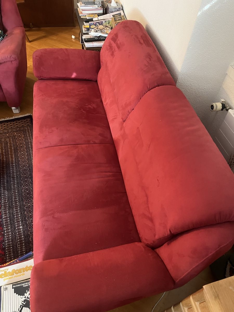 Divani: Sofa roter Bezug gebrauchter Zustand stabil – Usato da Zufikon venduto da gia_ld5b 5