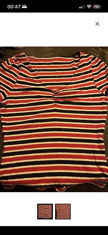 T-Shirts: Kurzarm tshirt – Gebraucht aus Winterthur von sel_kp8t