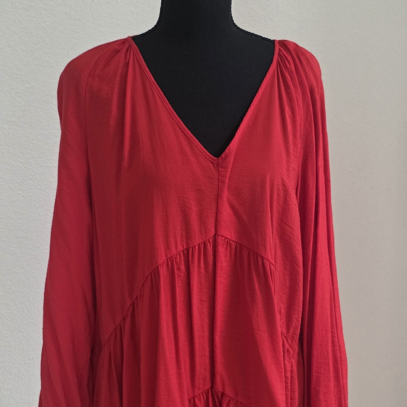 H&M Kleider: Kleid rot Grösse M H&M – Gebraucht aus Rheinsulz von Gilea 1