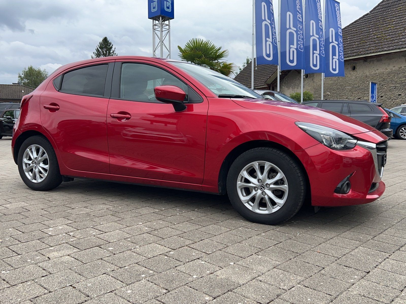 Mazda Autos: Mazda 2 Sky D 105 / Diesel – Gebraucht aus Kölliken von  2