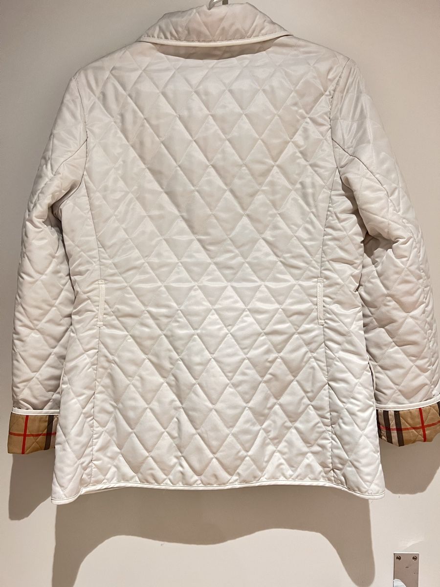 Burberry Giacche: Burberry Steppjacke weiss Gr S – Usato da schaan venduto da Ak9jg8 1