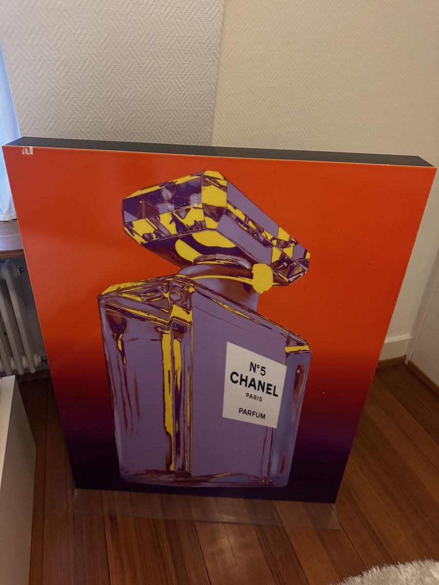 Lampen: Chanel Stehlampe – Gebraucht aus Zürich von Leined