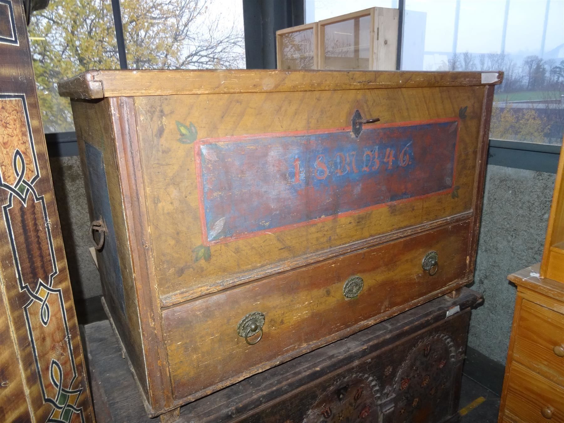Cassapanche: Antike Truhe mit Schublade  1846 – Usato da Wädenswil venduto da verebe 1