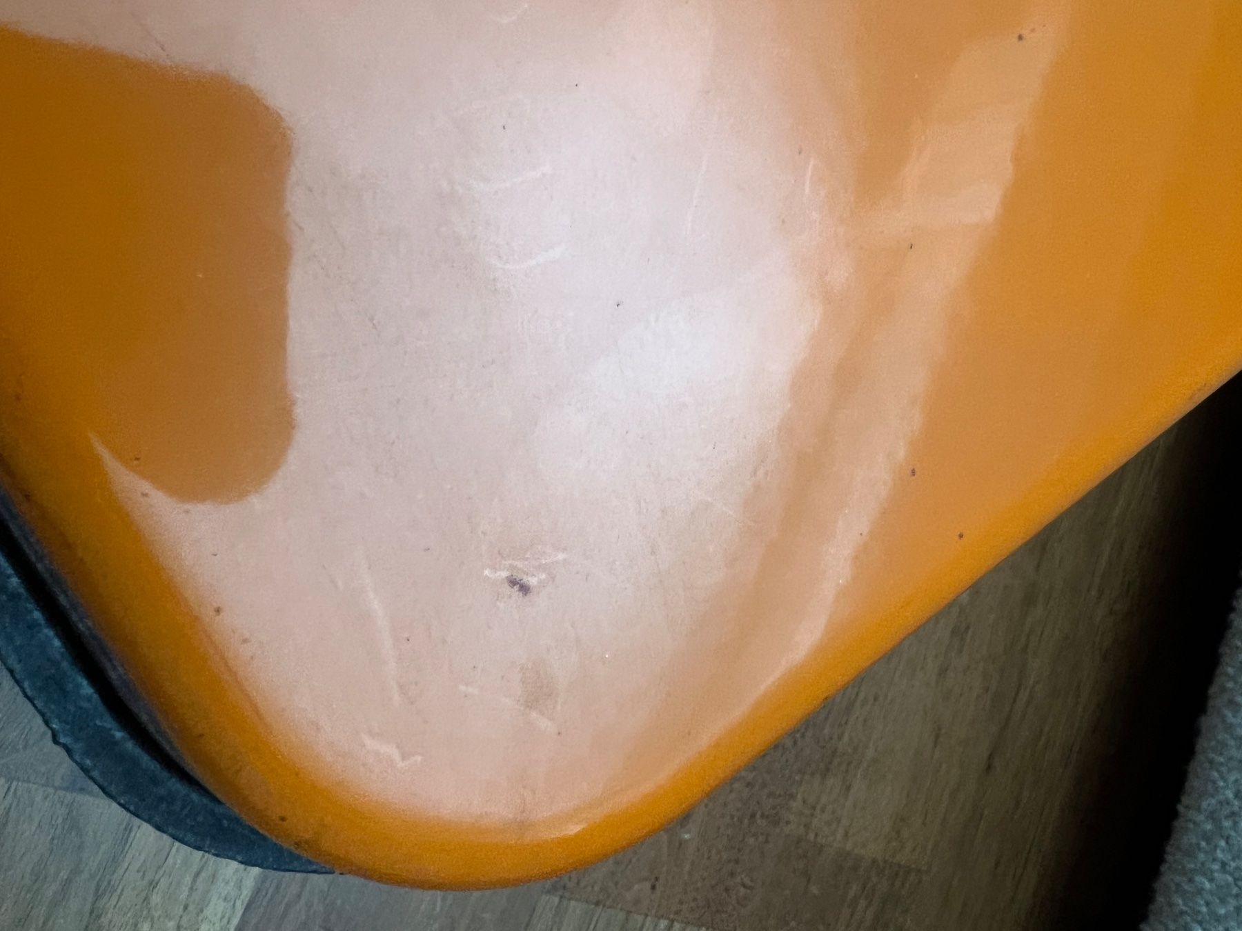Teglie da forno: Orange Bräter mit Deckel Gusseisen Auflaufform – Usato da Jona venduto da Sariksa 7