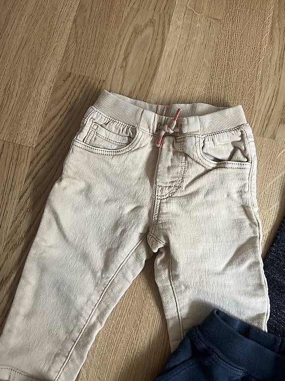 Pantaloni: Hosen Gr. 80 – Usato da Luzern venduto da Leonie110 2