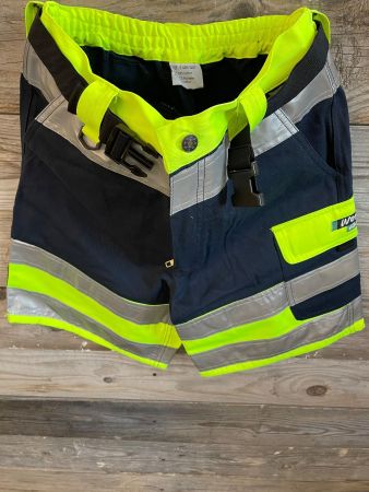 Kurze Arbeitshosen Work Chalet/Grösse 46/48/EN Norm 471/Neu