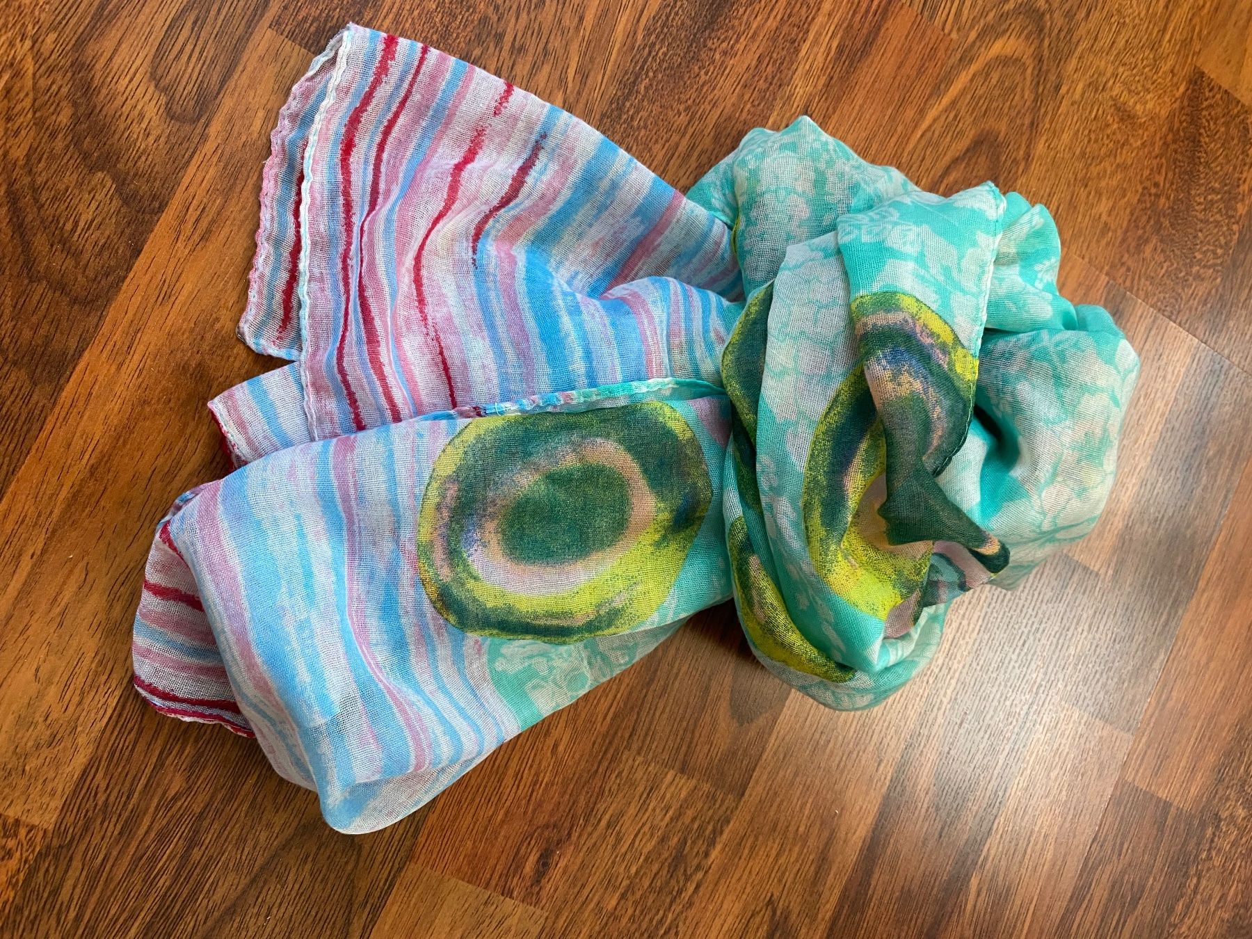 Foulard & Sciarpe: Leichter Sommer-Schal, türkis-bunt – Usato da Stadel b. Niederglatt venduto da sandart 1
