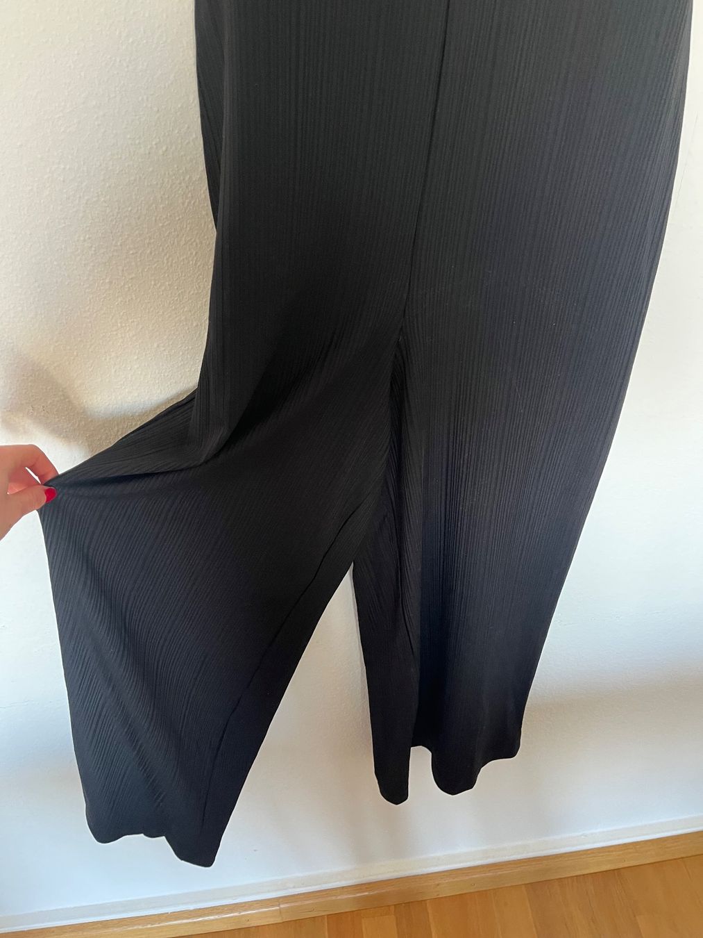Monki Tute: Schwarzer Jumpsuit, Grösse S – Usato da Basel venduto da jas_xy6j 3