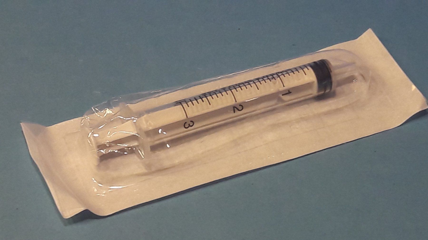 Tecnologia medica: 3 ml Spritze  Einmalspritze – Nuovo e nell'imballaggio originale da Lömmenschwil venduto da ritalin01 1