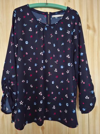 blouse M