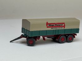GB3- Wiking 3 Achs Anhänger patinagrün Dünger Transport