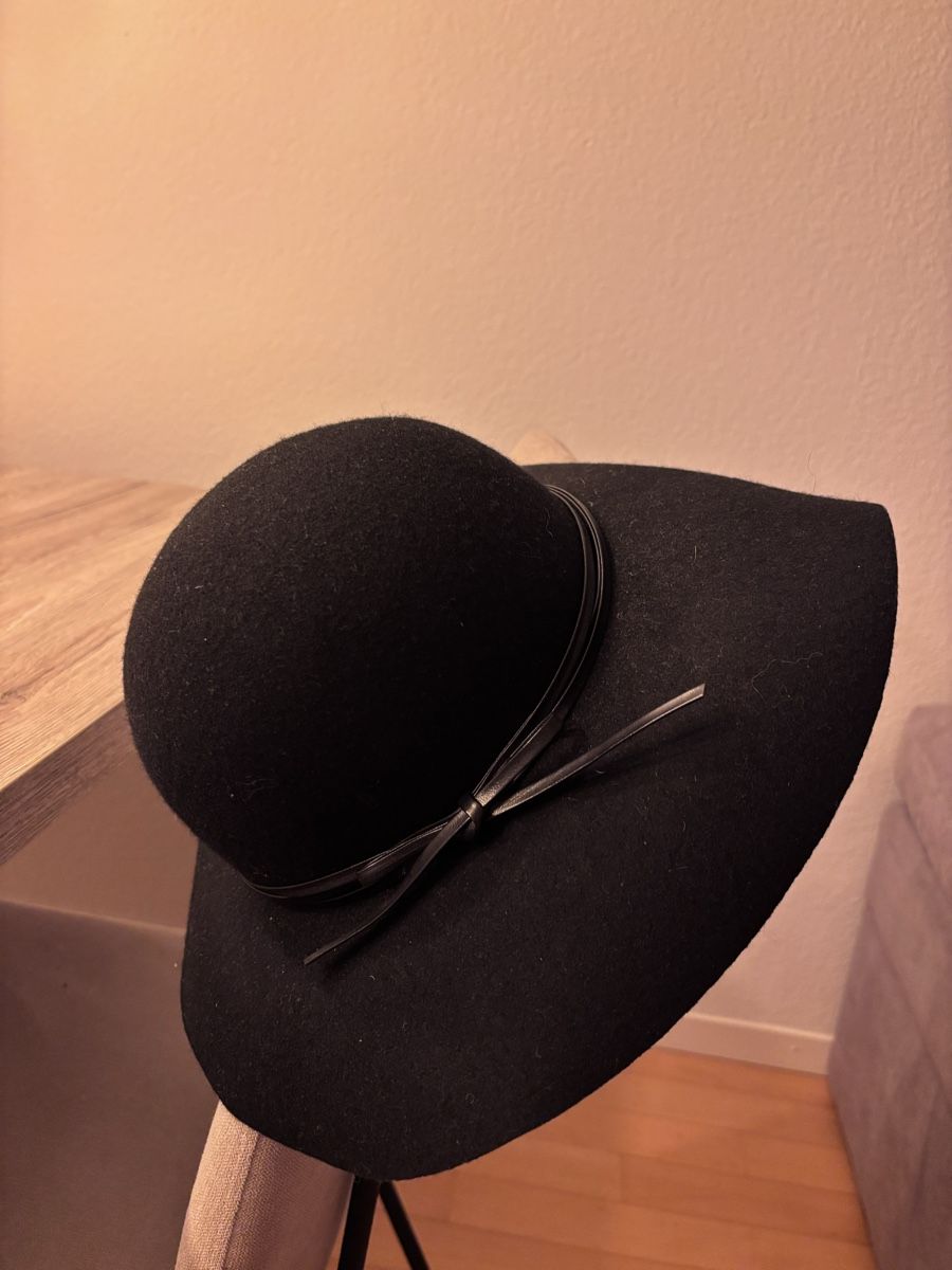 Hüte, Mützen & Caps: Schwarzer Damenhut Gr. 56 – Neu (gemäss Beschreibung) aus Luzern von Pflanzen-Mama