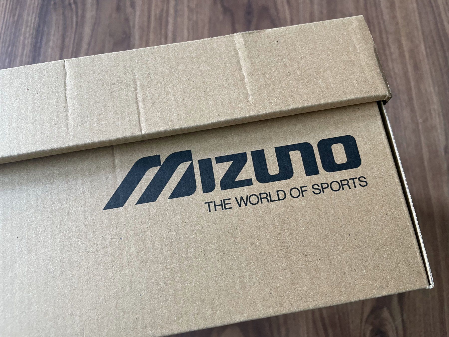 Mizuno Scarpe da uomo: Mizuno MXR (Grösse 44) – Nuovo e nell'imballaggio originale da Flüelen venduto da jodel_du 4