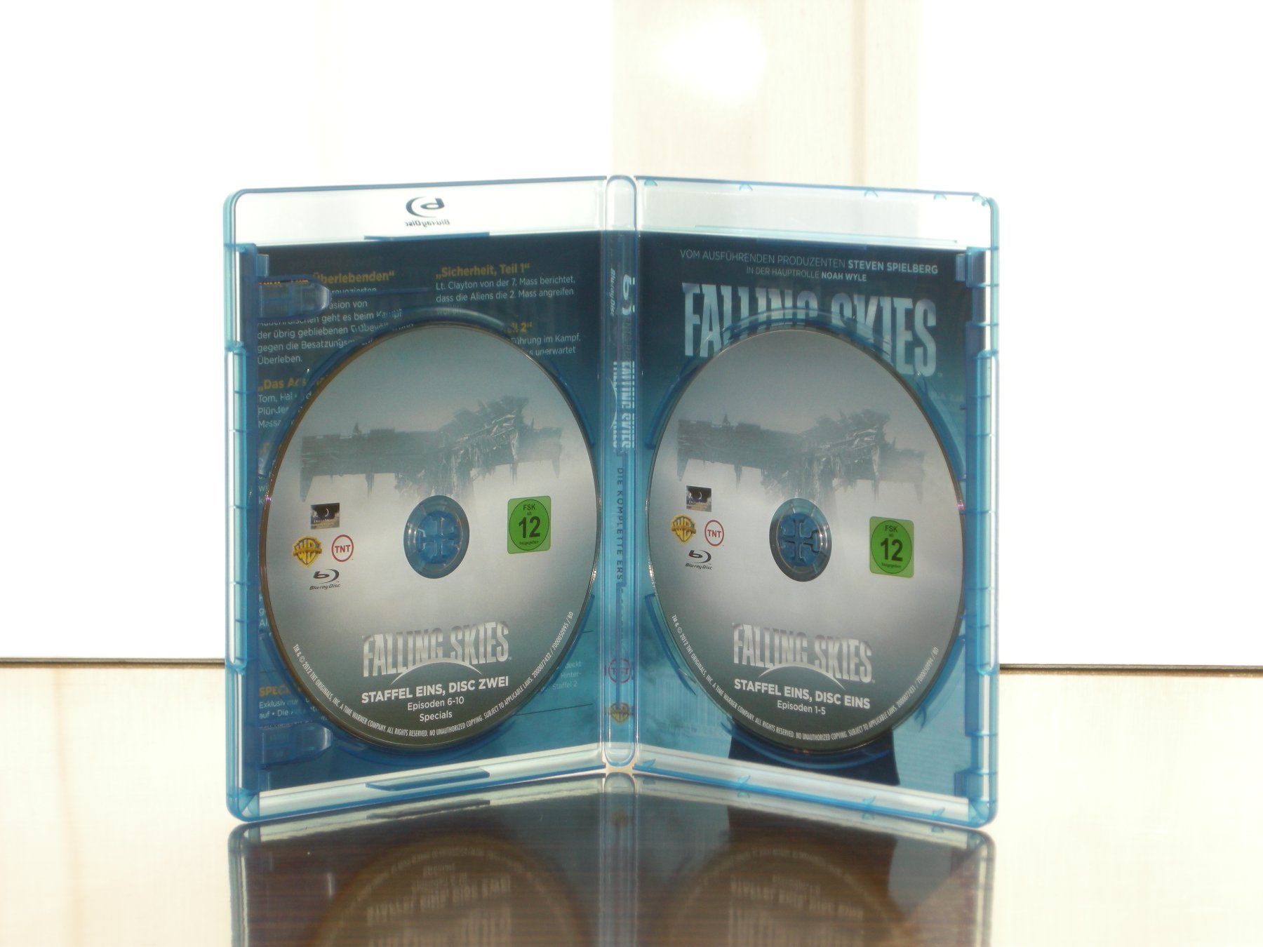Tutti i DVDs: Falling Skies / 1. Staffel / Blu-ray / Sci-fi / Spielberg – Usato da Aarau venduto da Pearlz 2