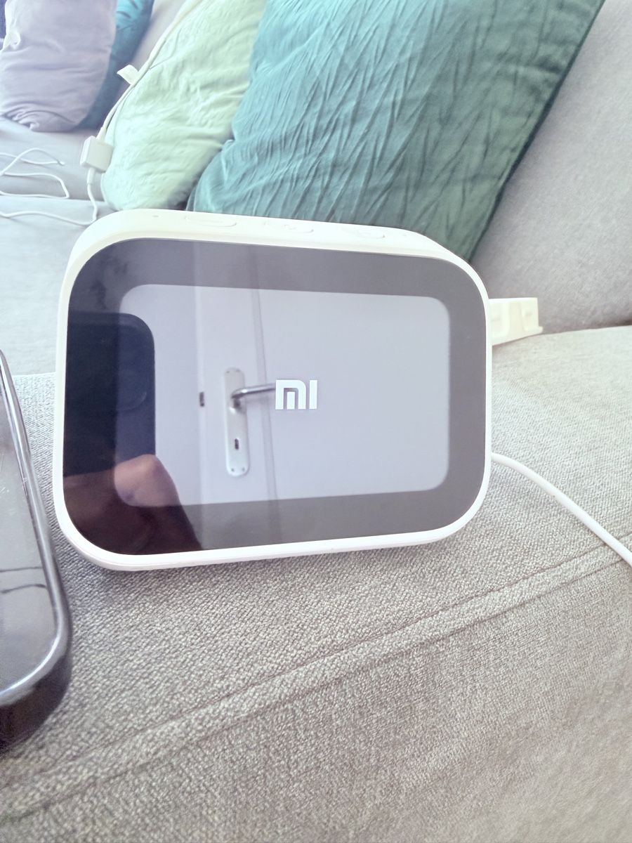 Wecker: Xiaomi Mi Smart Clock Digitalwecker gebraucht weiss – Gebraucht aus Zürich von jul_j8jb 1