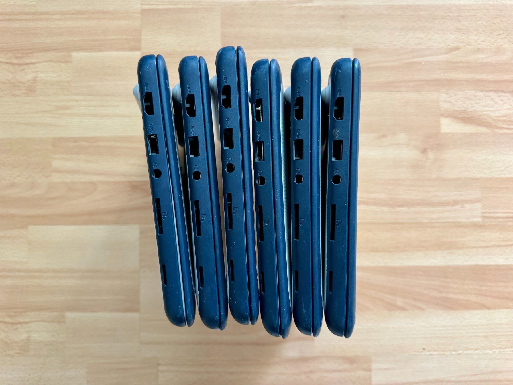 Asus Notebooks: 6x Laptops Asus c202s Chromebook Defect – Defekt aus Couvet von nay_prh5 4