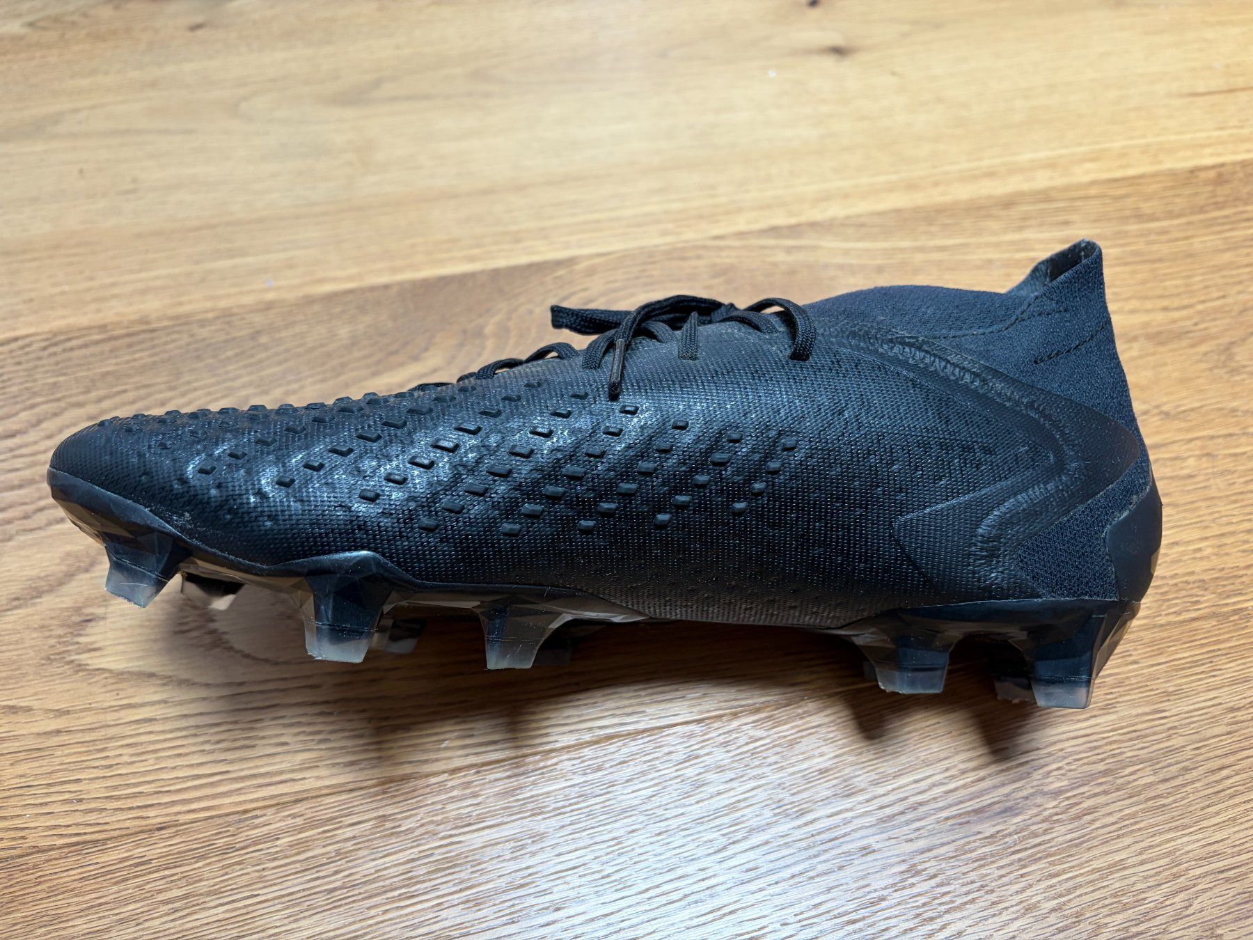 Adidas Scarpe da uomo: PREDATOR ACCURACY.1 FG Fussballschuh – Usato da Wil SG venduto da Lmtpolar1 1