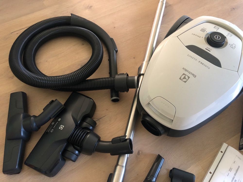 10 Sacchetti Per Aspirapolvere + Filtro – Compatibili Con Electrolux Silent Performer E AEG VX9, VX8 – Prodotti In Germania