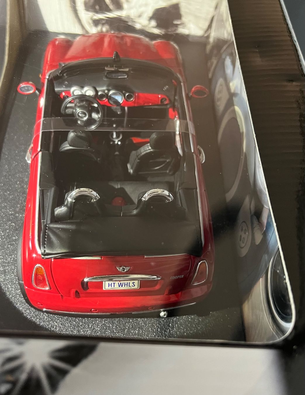 Hot Wheels Modellini d'auto: Mini Cooper cabrio 1:18 Hot Wheels – Nuovo (secondo la descrizione) da St-Cergue venduto da ncu_t267 5