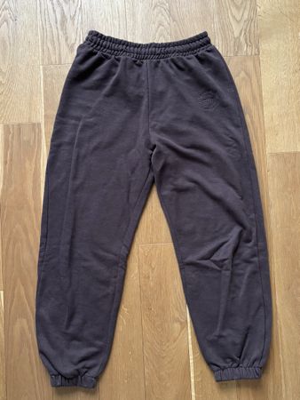 braune Trainerhose