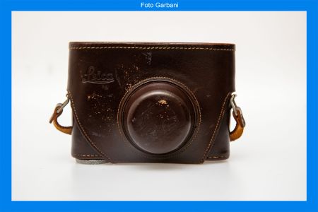 Astuccio Leica