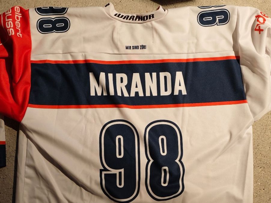 Gameworn Canottiere & Pantaloni: ZSC Lions Jersey, Miranda, gameworn – Usato da Pfaffhausen venduto da seppentony 2