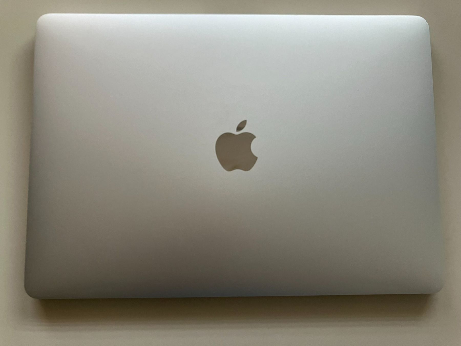 Apple Notebooks: MacBook Pro 13" 2017 / 8GB / 256GB SSD / Touch Bar – Gebraucht aus Meisterschwanden von Discus0 6