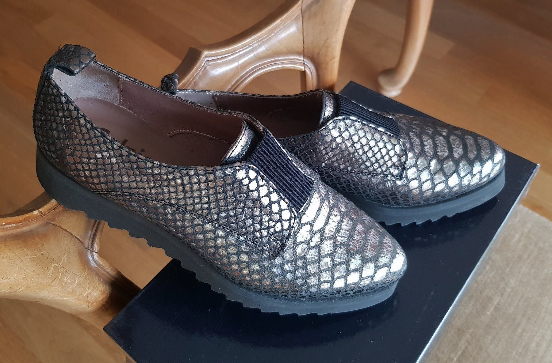 Scarpe da donna: Designer Lederschuhe von Calpierre Gr.38 – Nuovo e nell'imballaggio originale da Reinach AG venduto da innamac