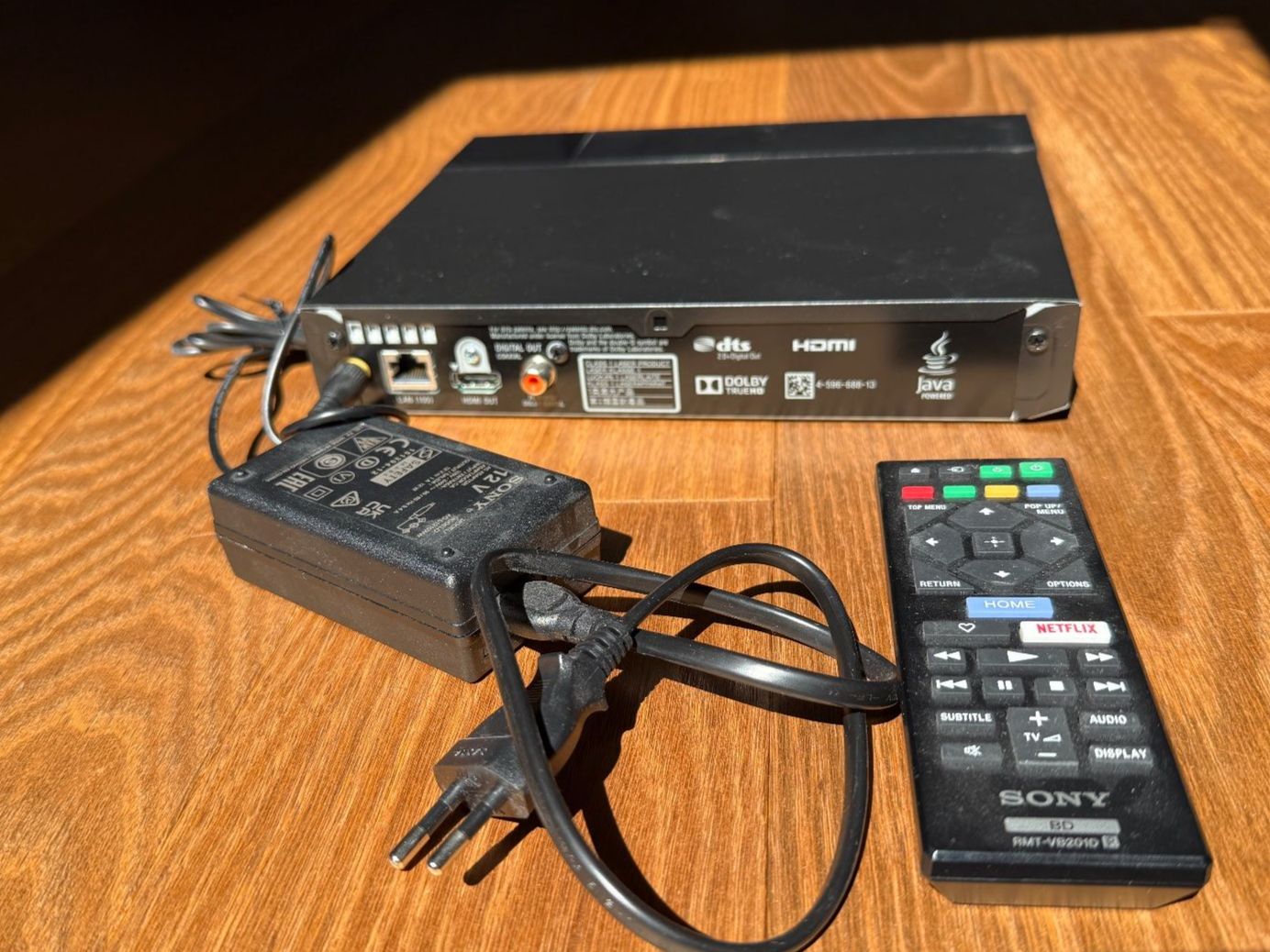 Sony Lettore multimediale & Streamer: BluRay Disc / DVD Player Sony BDP-S3700 – Usato da Birmensdorf ZH venduto da Czwir 3