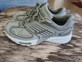 Nike Air Pegasus Men's Running Shoes Size US 9 EUR 42.5