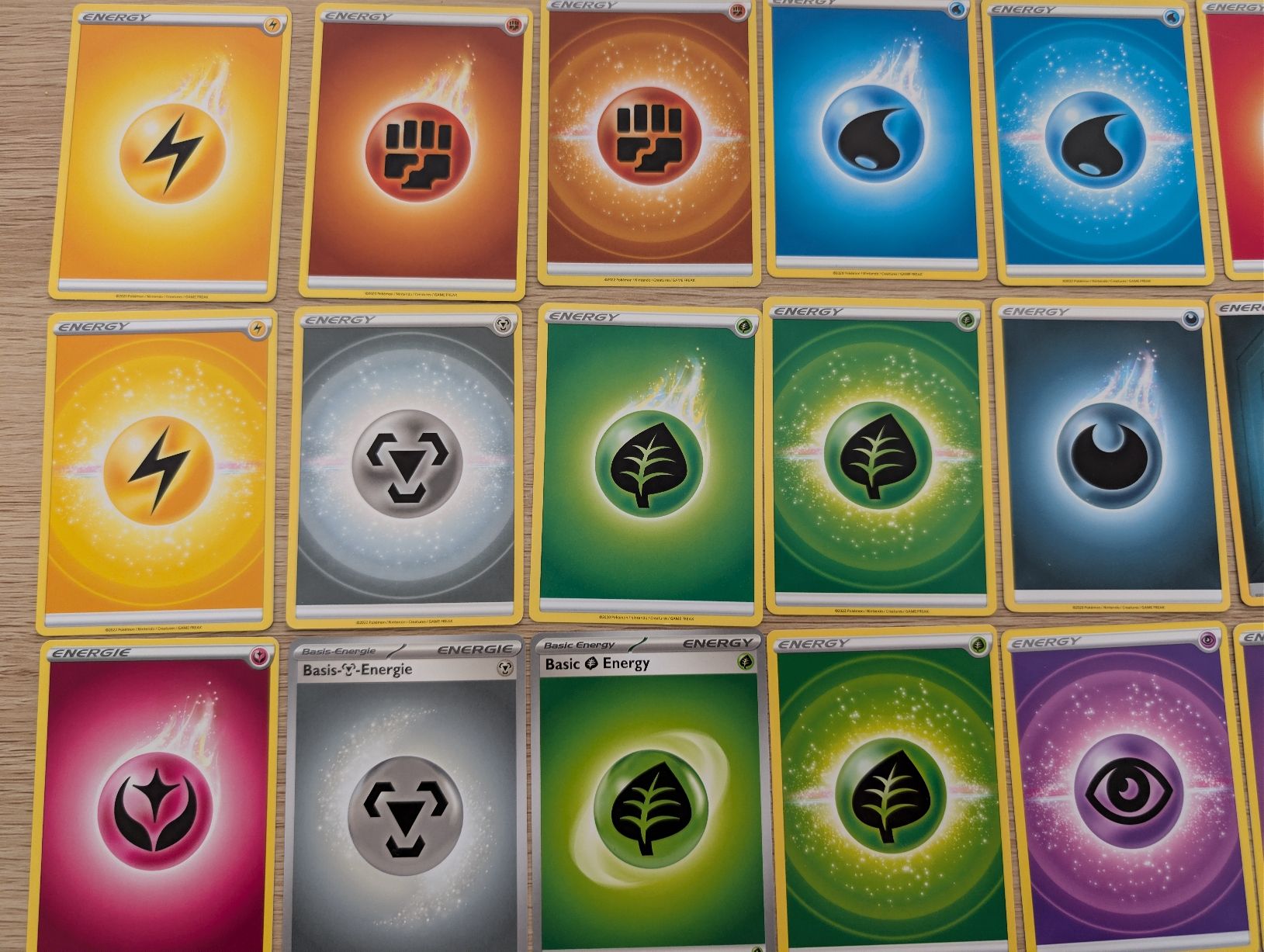 Pokémon Carte collezionabili: Pokemon Karten Energie Karten Set, 24 St. – Usato da Steinmaur venduto da ShOWTeK 1