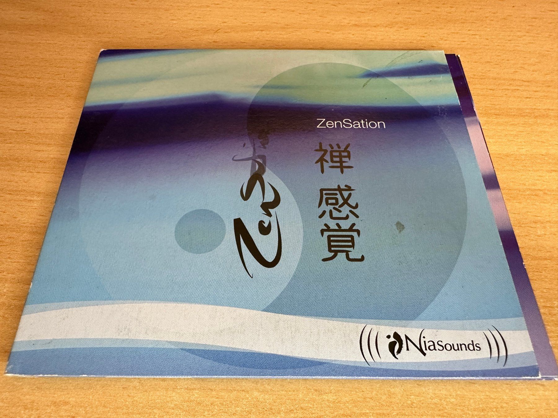 CD: Various – NiaSounds ZenSation – Usato da Rikon im Tösstal venduto da Alpenmutz