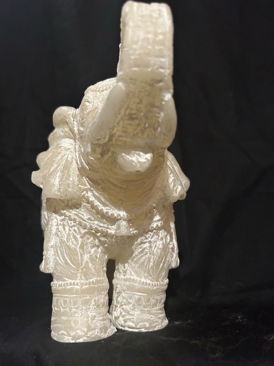 Candele: Elephant Candle - Brenndauer ca. 40 Std - Neu! – Nuovo (secondo la descrizione) da Zürich venduto da Mistral61 4