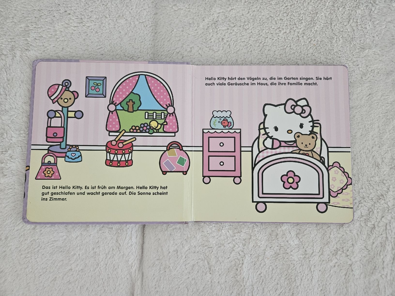 Bücher: Buch: Hello Kitty - Ein schöner Tag – Gebraucht aus Zürich von Kris8050 2