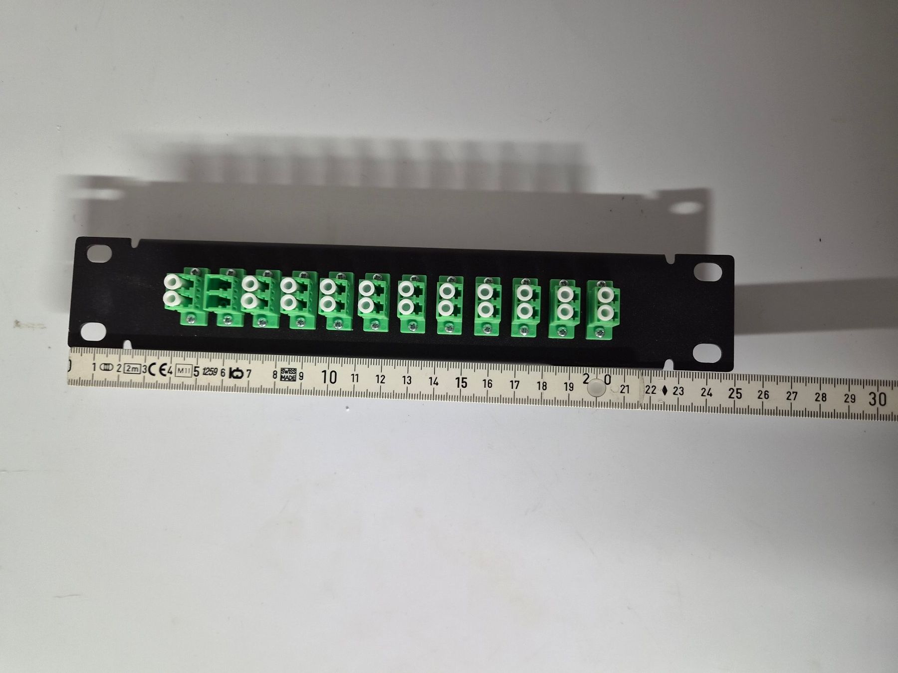Racks & Cavalletti: 10-Zoll LWL Patchpanel – Usato da Thun venduto da Nskater 3