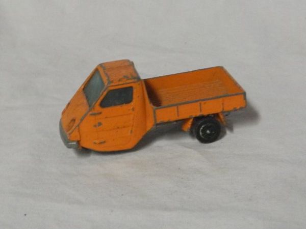 Corgi Toys Modellini d'auto: CPRGI JUNIOS  RELIANT TW 9   BESPIELT – Usato da Gurtnellen venduto da Murmeli99 1