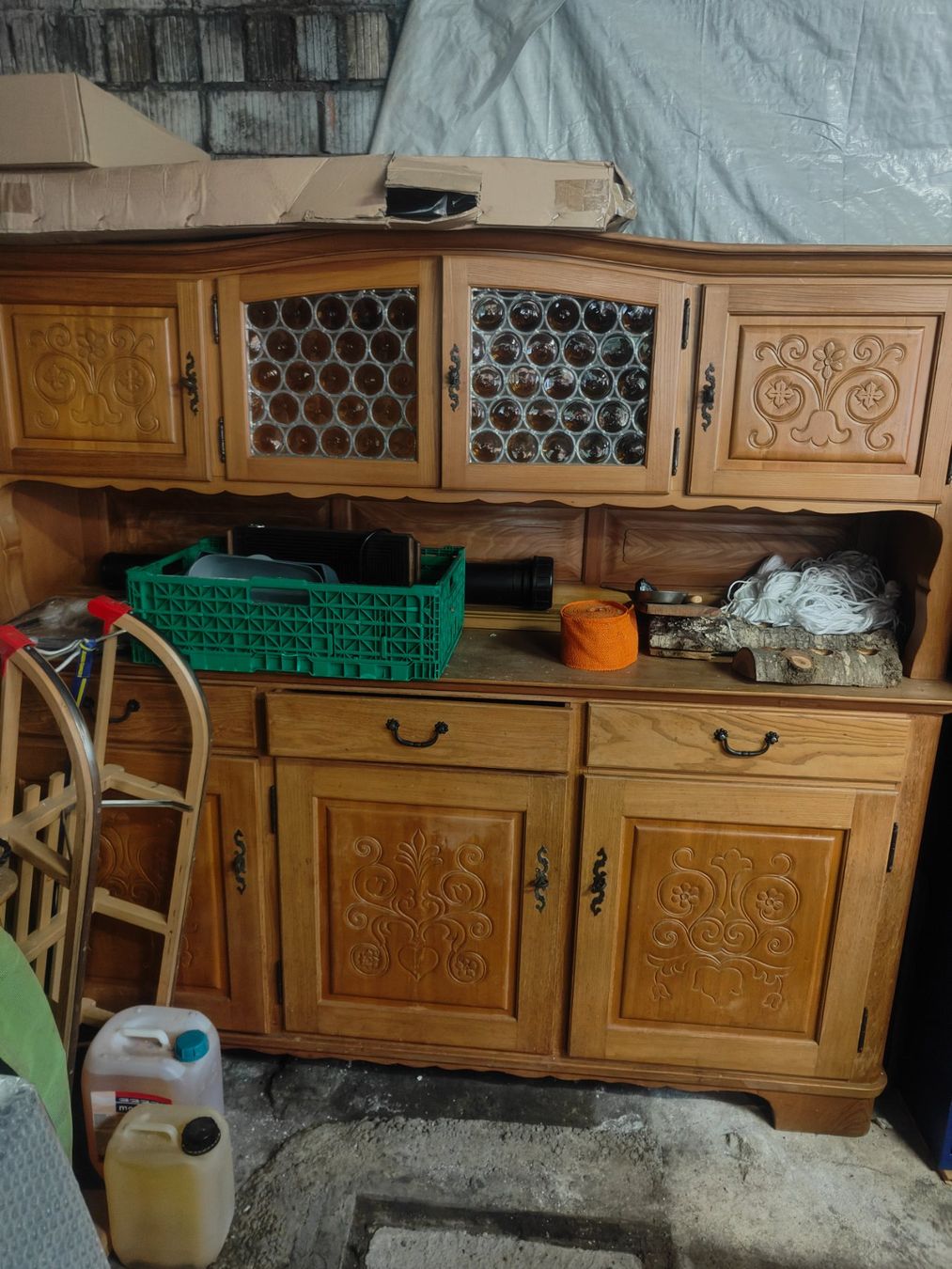 Buffets: Holzbüffet Sideboard – D'occasion à Uetendorf par resred