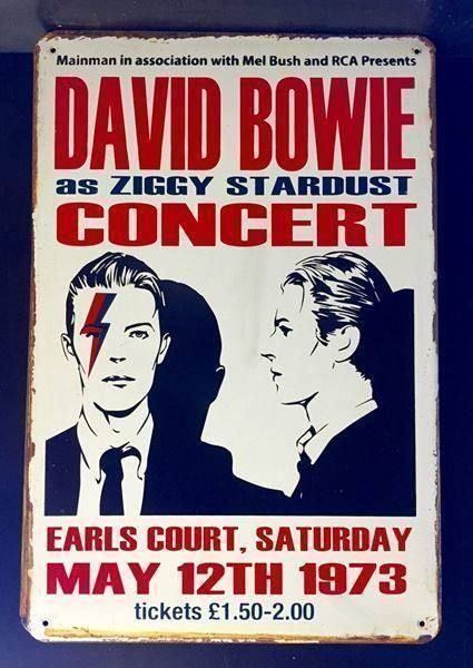 Insegne: Blechschild-DAVID BOWIE AS ZIGGY STARDUS – Nuovo e nell'imballaggio originale da Rupperswil venduto da big-one-sale