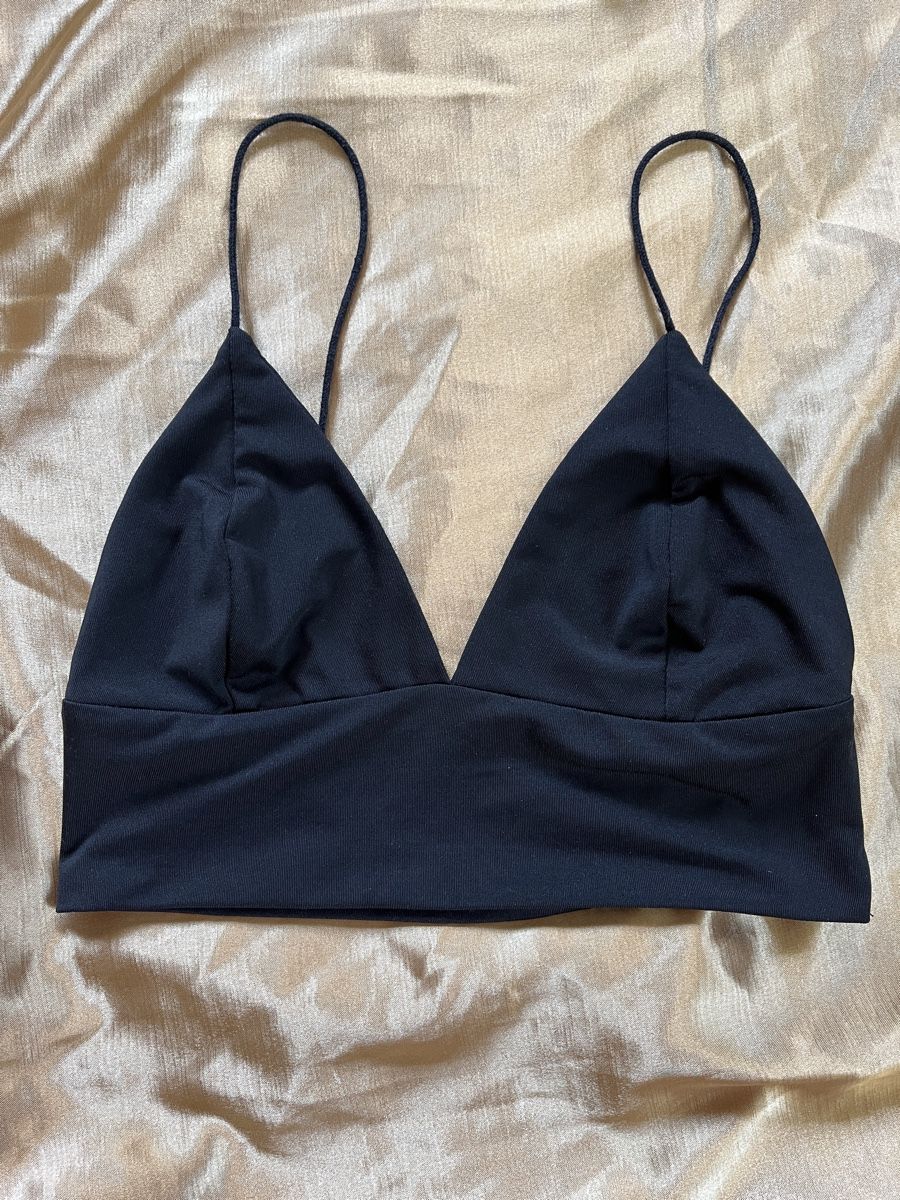 Top: Crop top schwarz – Usato da Ogens venduto da lau_z665